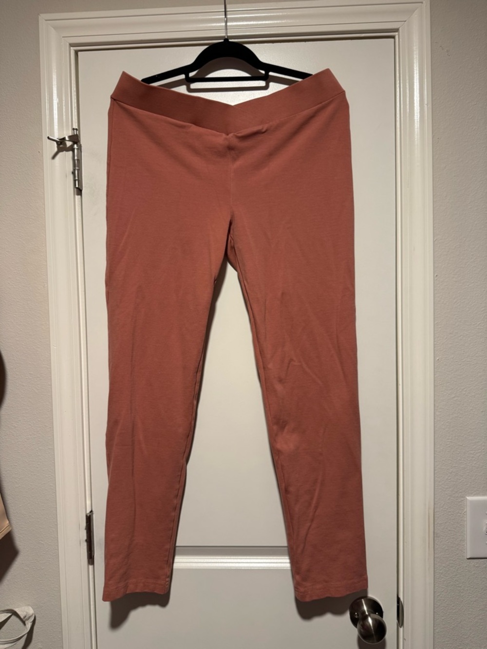 Active USA Women's High-Rise Leggings in Dusty Terracotta